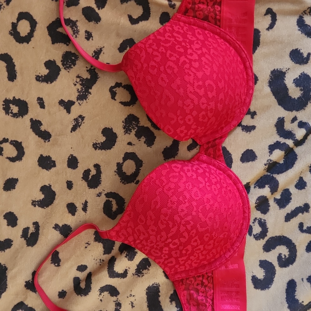 Victoria's Secret Pink bra 34C